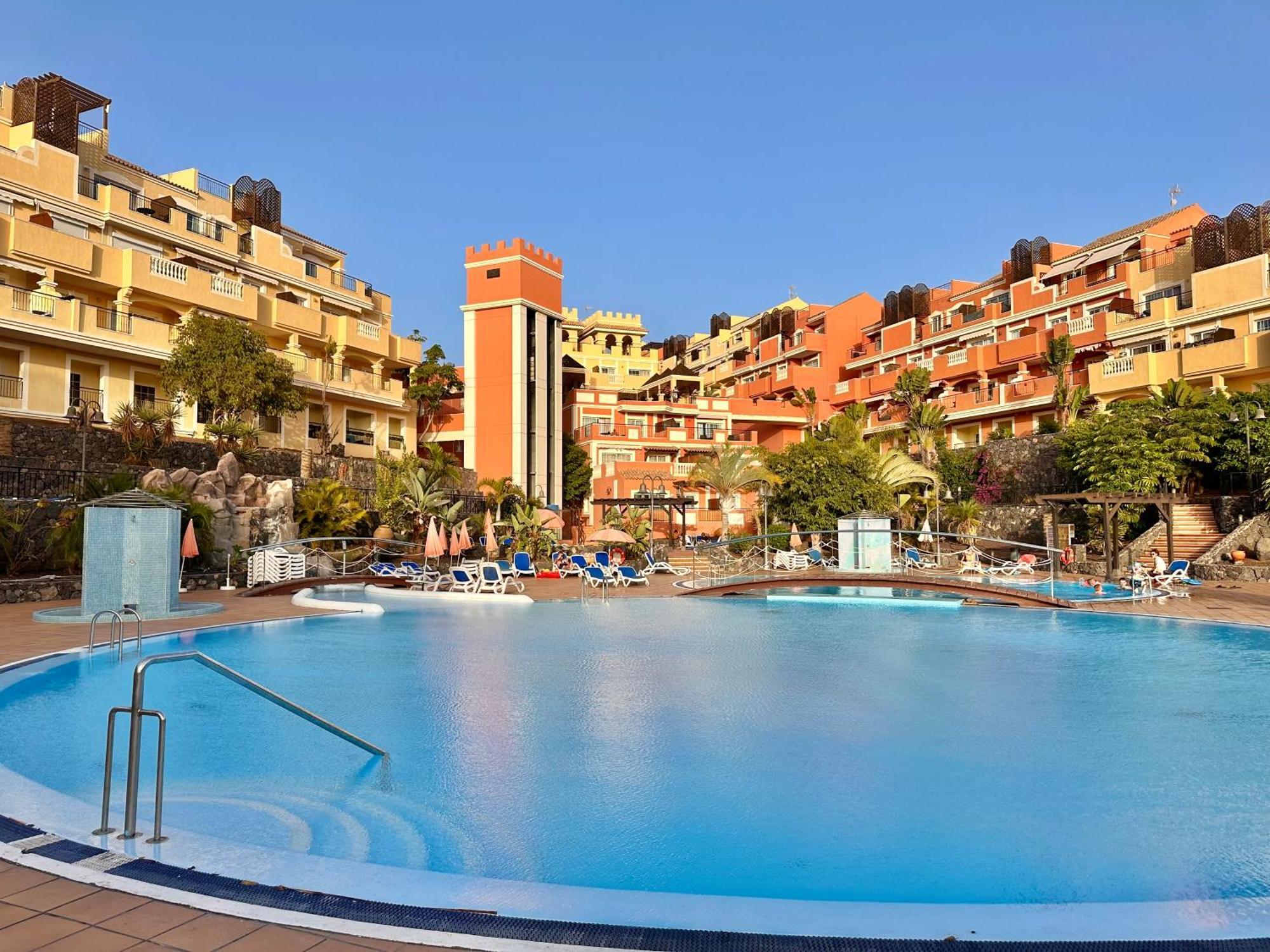 Sunset Apartment 2 & Heated Pool Los Cristianos  Exteriér fotografie